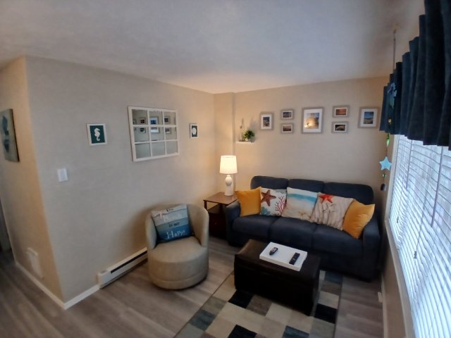 North Wildwood Condo – Beach Block w Pool & Ocean View