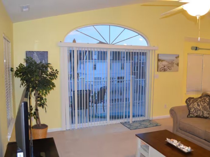 Beautiful and Spacious Top Floor Condo